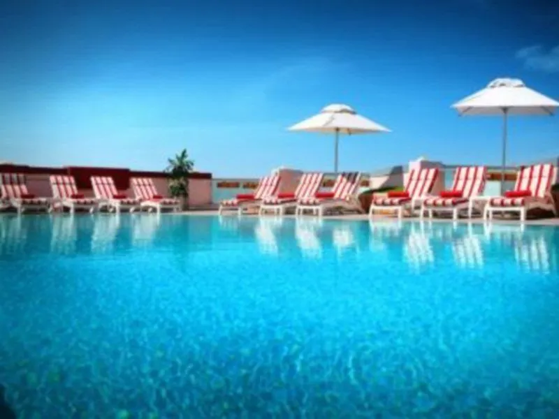 J5 Hotels - Port Saeed Dubaj
